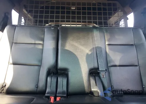 2017 Ford Explorer Police Interceptor z USA, uszkodzony, nr VIN 1FM5K8AR8HGB15942